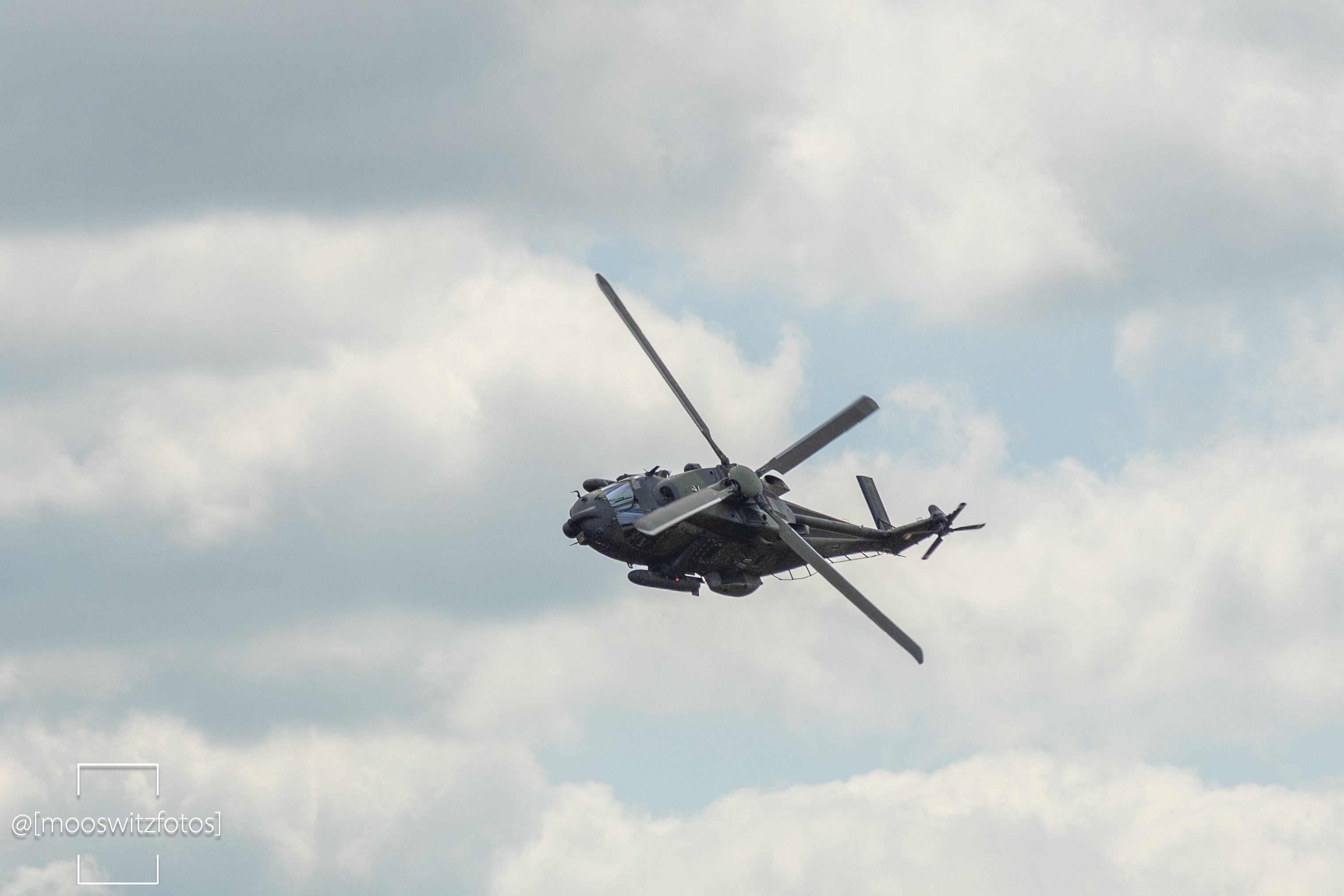 Air Magdeburg 85
